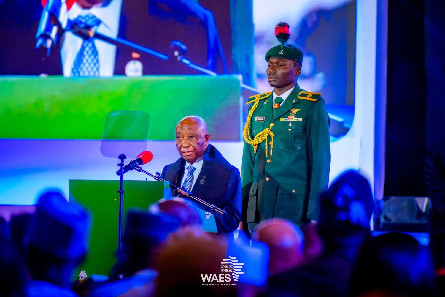 WAES DAY 2-06197